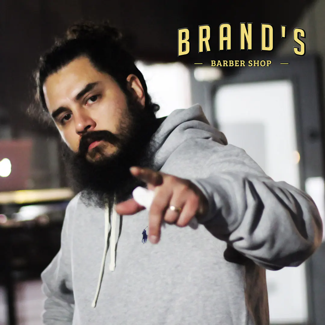 dre-brands-pointing